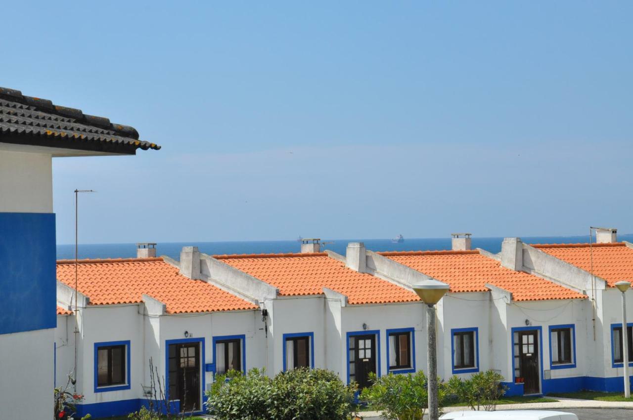 Apartamentos Campos 1 Porto Covo Exteriör bild